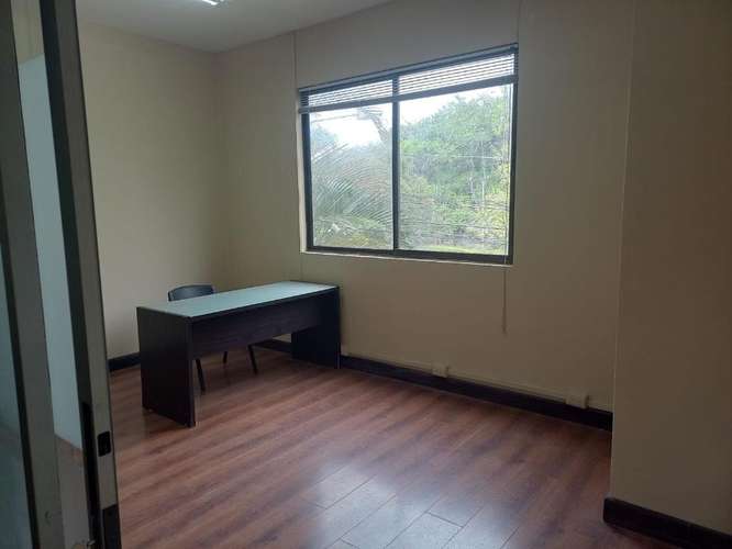 Oficinas para alquiler en Ayarco, Curridabat (Espacios desde los $350-$1200)