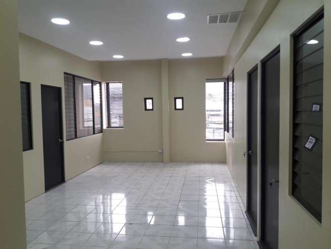 Oficinas para alquiler en Ayarco, Curridabat (Espacios desde los $350-$1200)