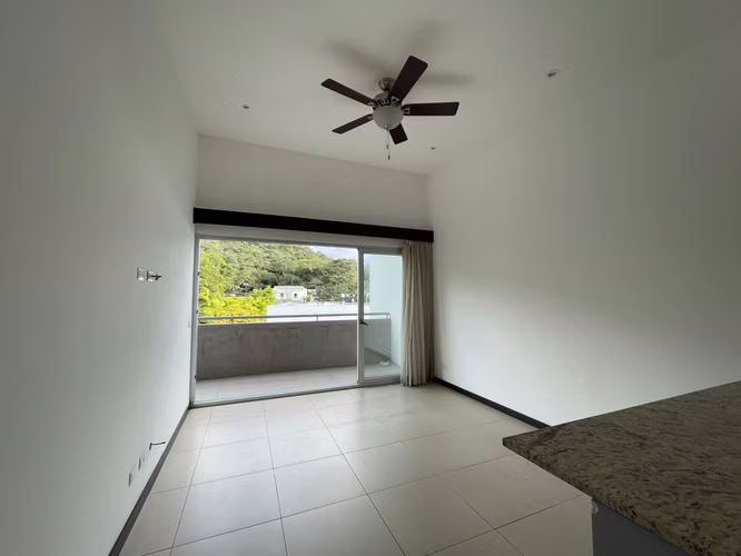 OPORTUNIDAD!!! MODERNO apartamento rodeado de naturaleza 70m2 BOSQUES DEL CARAO - Imagen 3