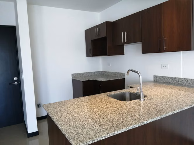 VENTA DE APARTAMENTO - TORRES DE GRANADILLA - CURRIDABAT
