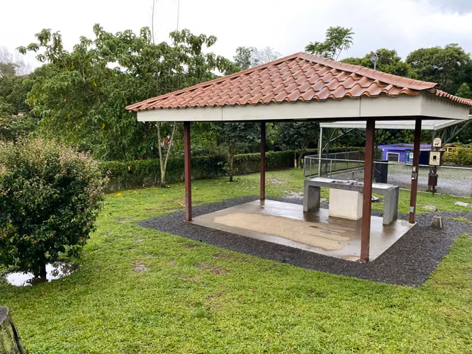 VENTA DE APARTAMENTO - TORRES DE GRANADILLA - CURRIDABAT