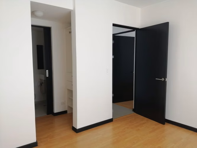 VENTA DE APARTAMENTO - TORRES DE GRANADILLA - CURRIDABAT