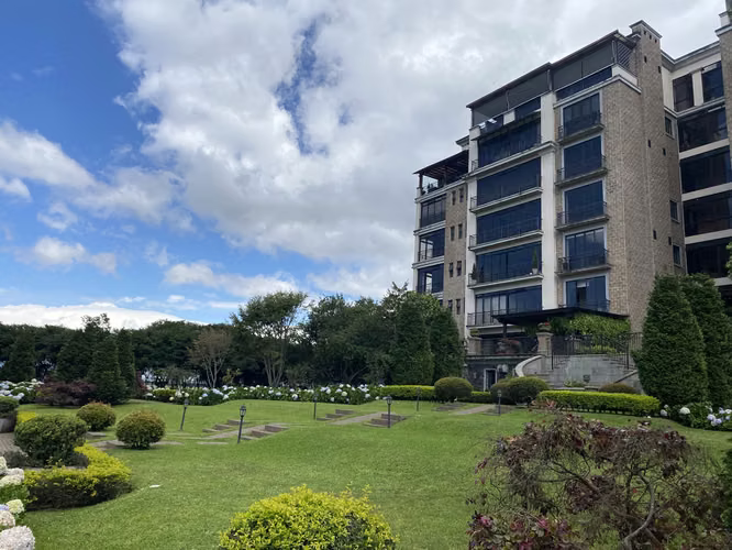 Vende Condominio El Olivar Colinas de Montealegre, Tres Ríos