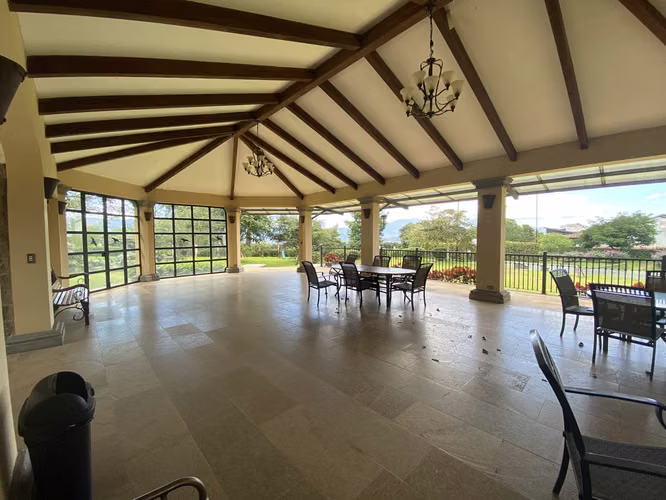 Vende Condominio El Olivar Colinas de Montealegre, Tres Ríos
