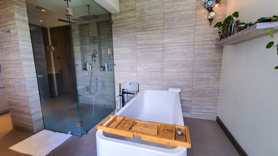 Venta de Amplio Apartamento en Condominio en San Rafael de Escazú - Imagen 14