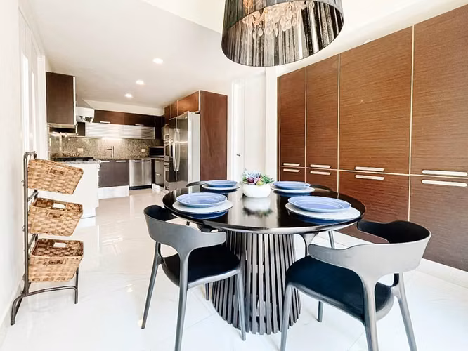 VENTA DE CASA EN CONDOMINIO POZOS DE SANTA ANA CON PISCINA PROPIA. - Imagen 3