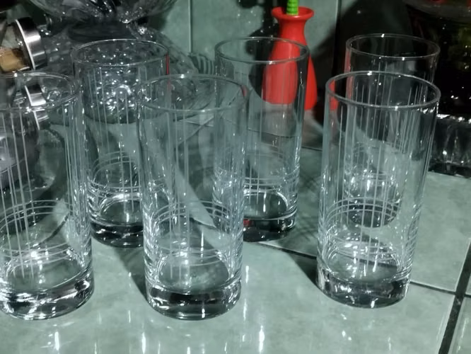 2 juegos de Vasos finos
