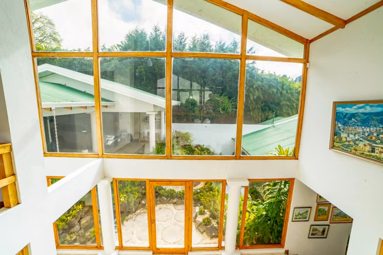Se vende Casa en Patio de Agua, San Rafael, Vázquez de Coronado (FE).