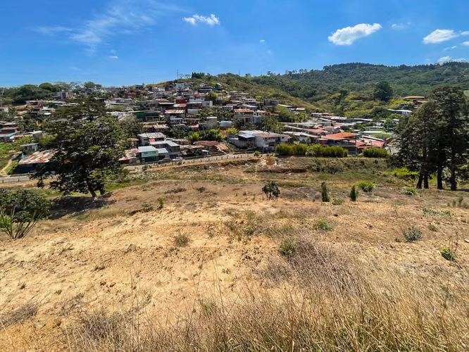 Se vende terreno ubicado en Patarrá, Desamparados (AD). - Imagen 19