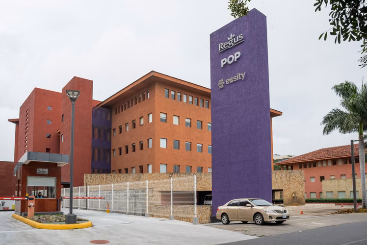Oficina abierta en renta para 15 personas en COSTA RICA, San Jose, Plaza Roble Las Terrazas