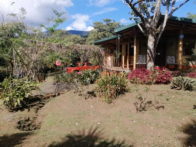 Venta de propiedad 2 hectareas/ Poas / Alajuela