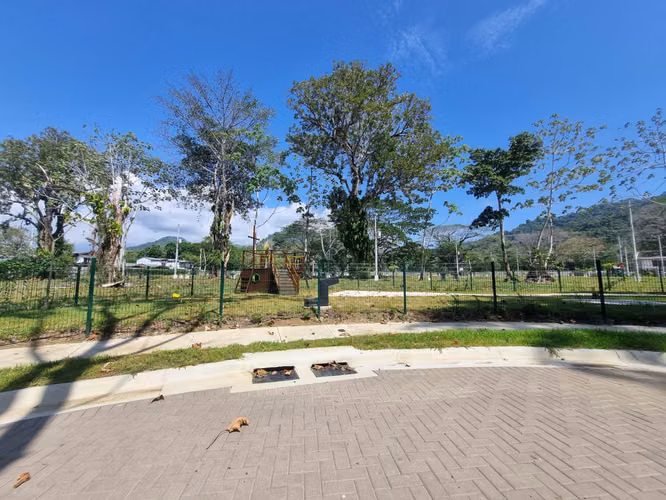 Venta de lotes en Jacó, Condominio Casa Praia - Imagen 10