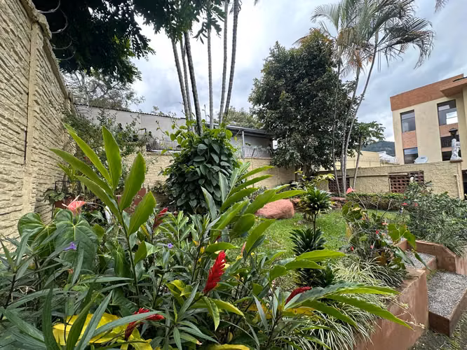 Alquiler de apartamento  en Escazu Centro lugar con excelente ubicación - Imagen 12
