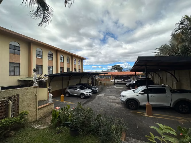 Alquiler de apartamento  en Escazu Centro lugar con excelente ubicación - Imagen 18