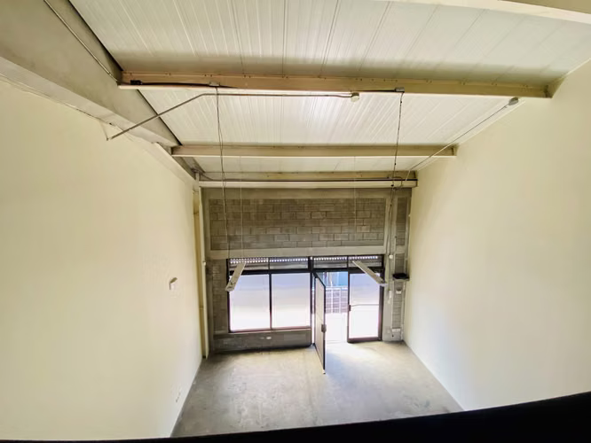 Ofibodega en Alquiler en Guachipelín | 130 m² | 7 m de Altura - Imagen 20