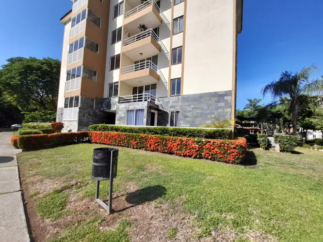 APARTAMENTO EN COSTA LINDA A 200 METROS DE LA PLAYA $170.000 PB