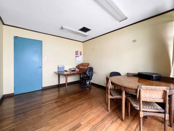 Se vende Casa para oficinas en Barrio González Lahmann, San José (AD). - Imagen 12