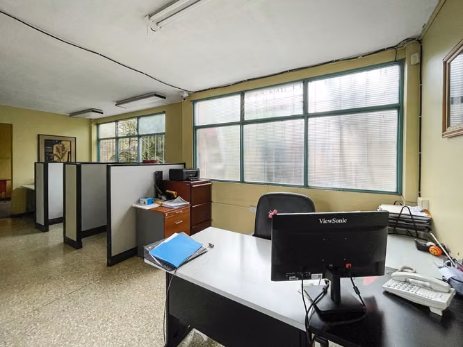 Se vende Casa para oficinas en Barrio González Lahmann, San José (AD). - Imagen 7