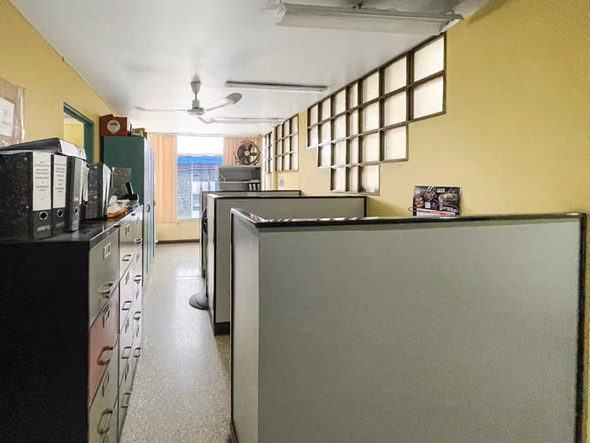 Se vende Casa para oficinas en Barrio González Lahmann, San José (AD). - Imagen 8