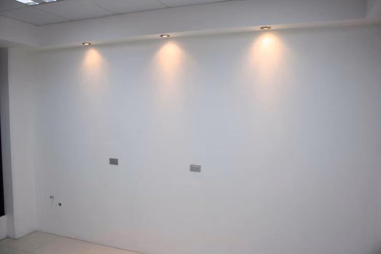 Se alquila local comercial por la Clínica Bíblica, San José - Imagen 9