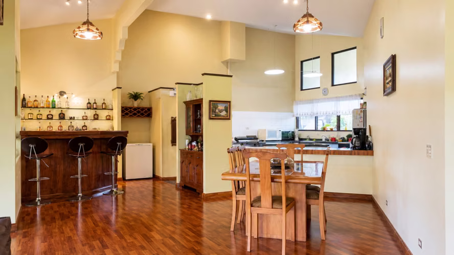 Casa en Venta en Heredia, Ciudad Cariari | Bosques de Doña Rosa, Ideal para Familias - Imagen 4