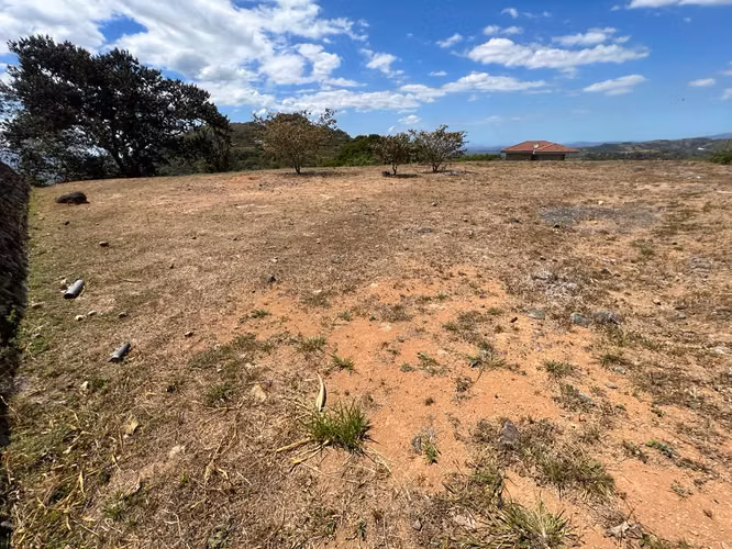 Lote en venta en Orotina, Residencial Vista Mar, listo para construir - Imagen 2