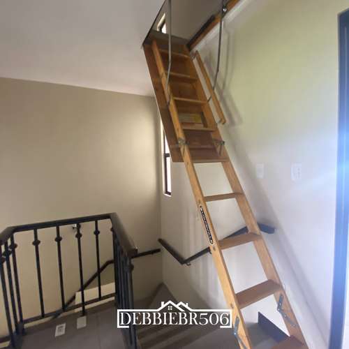 Preciosa casa en condominio con vigilancia 24/7 / La Floresta - Imagen 12