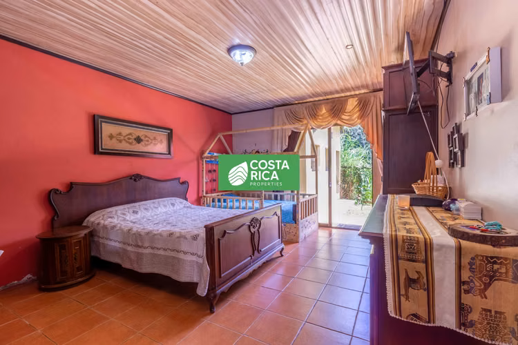 Casa en venta en Grecia, Santa Gertrudis Sur