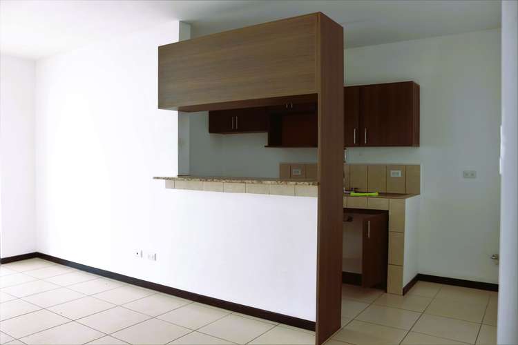 SE VENDE CASA, CONDOMINIO MALAGA, SAN ANTONIO DEL TEJAR - ALAJUELA