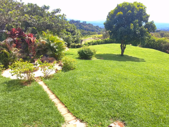 Casa de campo estilo colonial en Atenas, con hermosas vistas, amplios jardines - Imagen 15