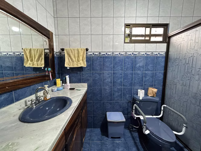 1126 San Juan de Naranjo casa con maravillosa vista! - Imagen 9