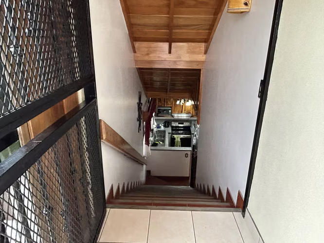 1126 San Juan de Naranjo casa con maravillosa vista! - Imagen 19