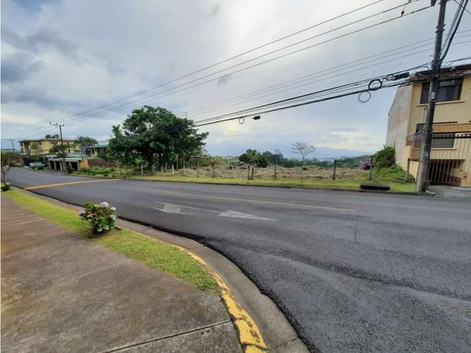 Terreno en venta en Guayabos, Curridabat - Imagen 2