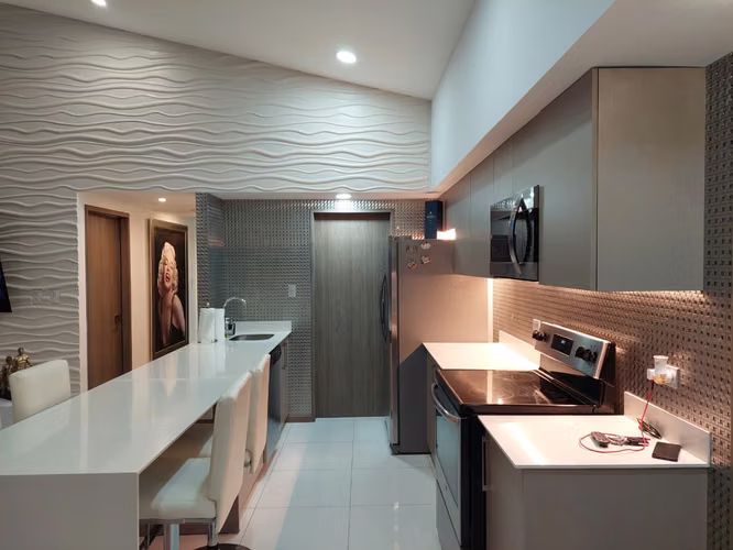 PENTHOUSE AMOBLADO ESPECTACULAR  O SOLO LINEA BLANCA EN TORRE  ROHRMOSER 135M2 - Imagen 5