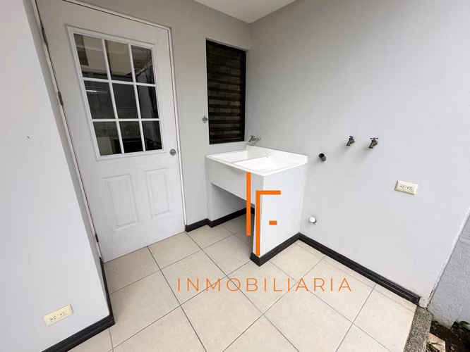 Venta de Casa en Condominio con Amenidades, cerca de Curridabat - Imagen 16