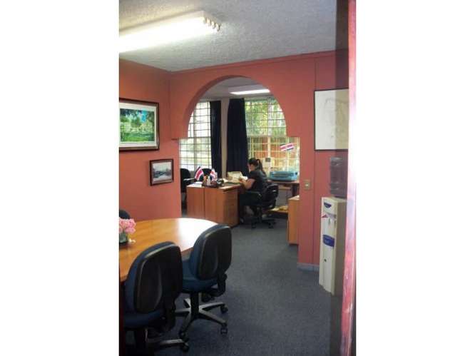 Edificio de oficinas para la venta en Zapote 6986890 - Imagen 7