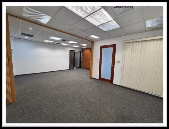 Oficinas en Alquiler Escazú, junto a la ruta 27 - Imagen 4