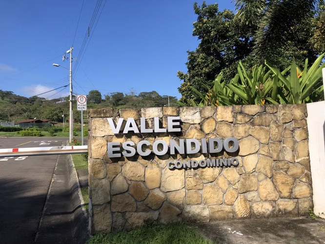 Lote en Venta Condominio Valle Escondido en San Pablo de Turrubares - Imagen 4