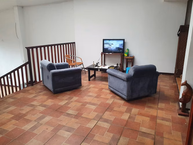 VENTA de casa de 4 habitaciones en Residencial Vistas del Este, La Unión, Tres Ríos - Imagen 2