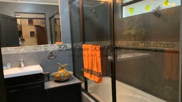 Venta Casa en Heredia Belén | Piscina Privada, Una Planta y Excelente Ubicación