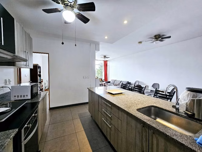 Vendo apartamento en edificio en Sabanilla de Montes de Oca - Imagen 7