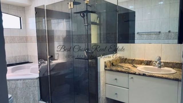Venta Casa en Heredia La Ribera de Belén | Piscina Privada y Condominio | Rebajada - Imagen 14