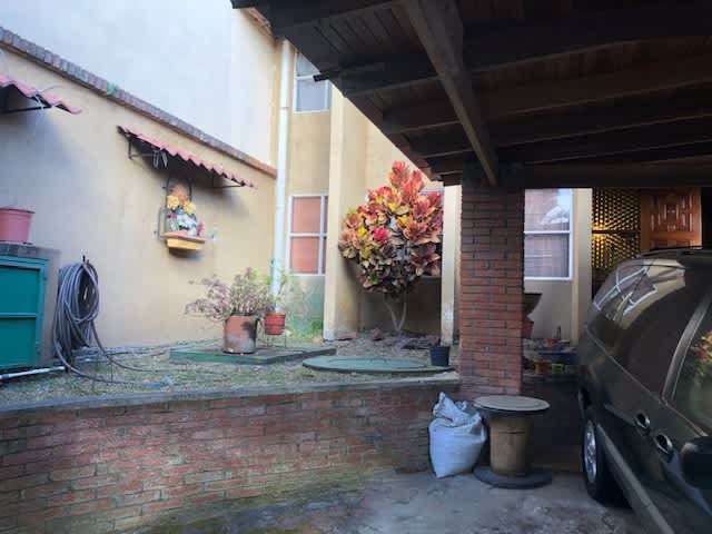 Casa en venta en Urbanización Montelimar, Calles Blancos