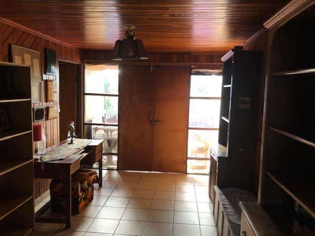 Casa en venta en Urbanización Montelimar, Calles Blancos