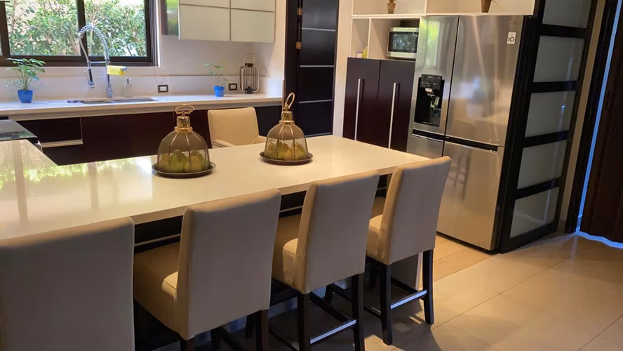 Venta Casa en Heredia La Ribera de Belén | 4 Habitaciones, Oficina y Jardín - Imagen 5