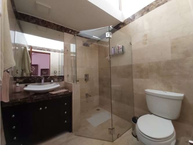 Casa en venta en Guayabos de Curridabat - Imagen 5