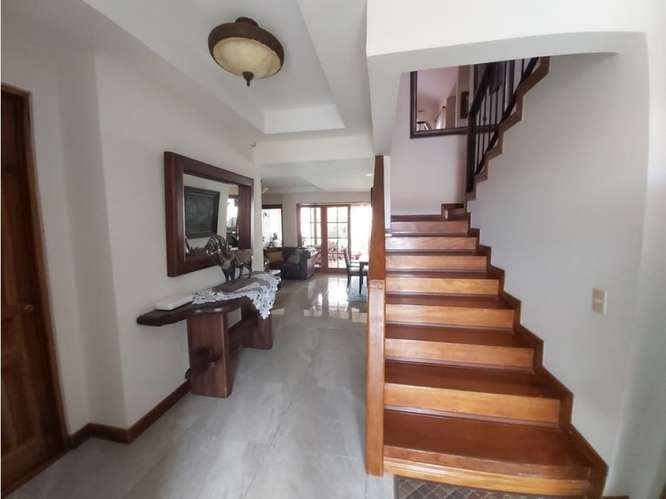 Casa en venta en Guayabos de Curridabat - Imagen 3
