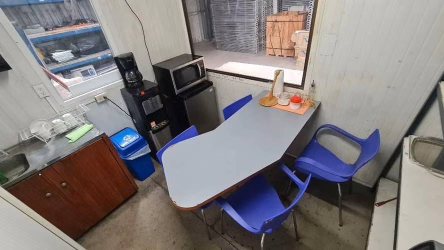 Venta bodega Alajuela Rio segundo Con energía Trifásica