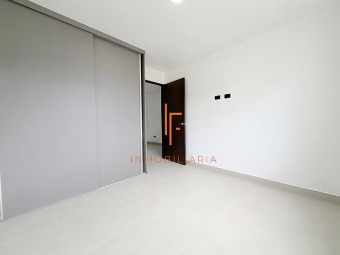 Casa en Condominio con Vista Espectacular y Amenidaes, Tres Ríos