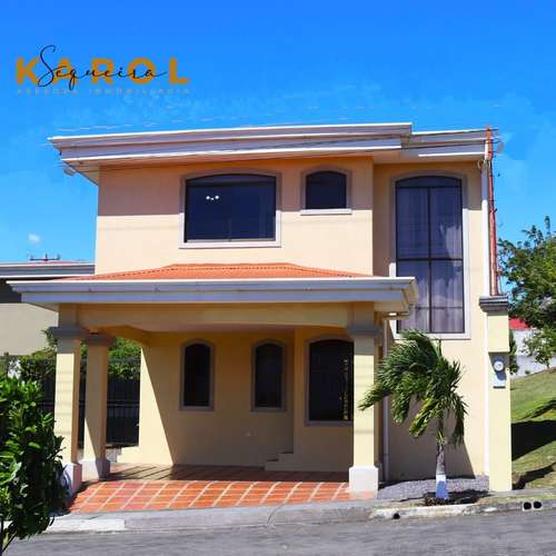 SE VENDE CASA EN CONDOMINIO, SAN RAFAEL- ALAJUELA